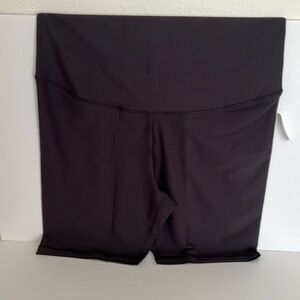 NWT Old navy maternity shorts size XL